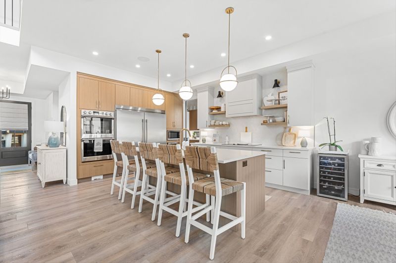 415 Hawk Hill Drive, Kelowna, BC