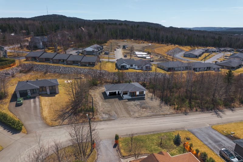 50 Avenue Mgr Roy, Edmundston, NB, Canada, Edmundston, NB