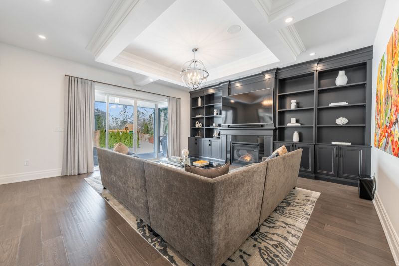 2265 Lakeshore Road #3, Burlington, ON