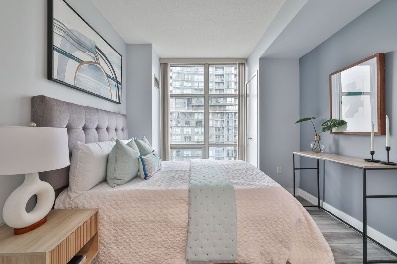 35 Mariner Terrace #2212, Toronto, ON