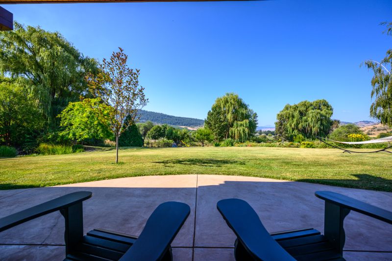 8506 Aberdeen Road, Coldstream, BC, Canada, Coldstream, BC