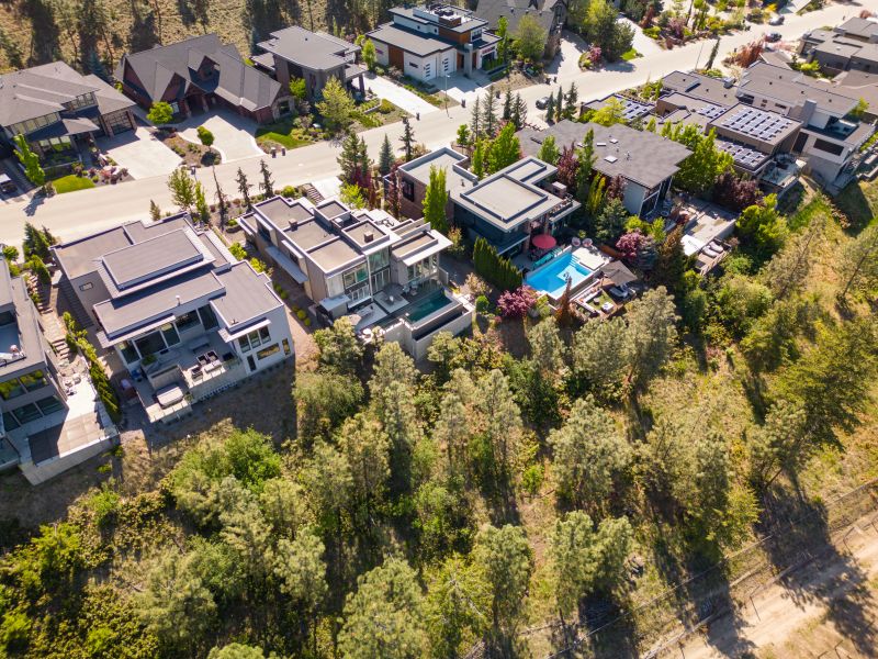 1076 Westpoint Drive, Kelowna, BC