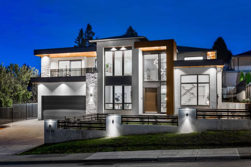 7370 Burris Street, Burnaby, BC