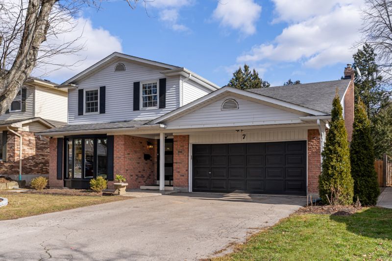 7 Parkway Place, Dundas, ON, Canada, Dundas, ON