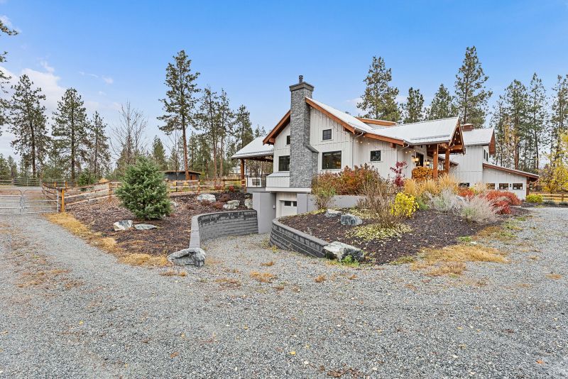 2150 Saucier Road, Kelowna, BC