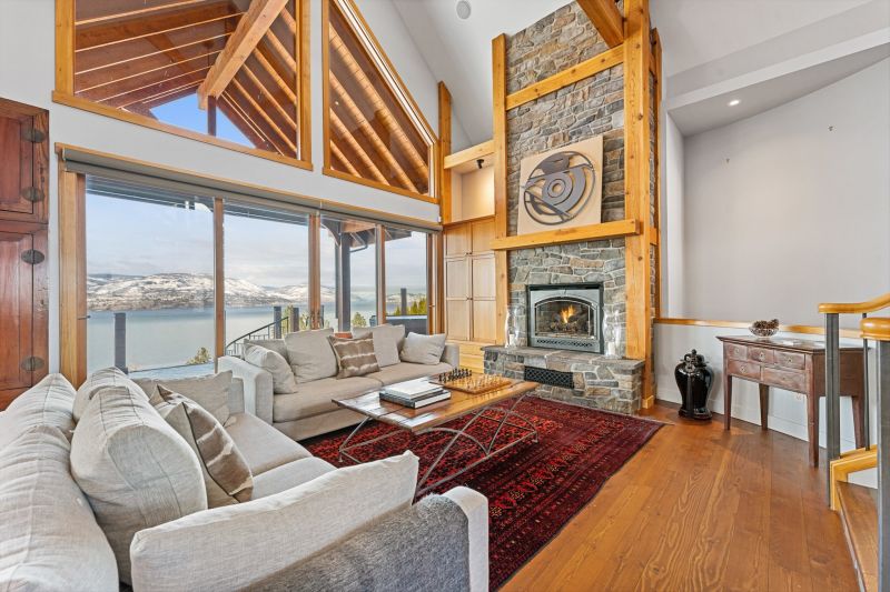 414 Okaview Road, Kelowna, BC