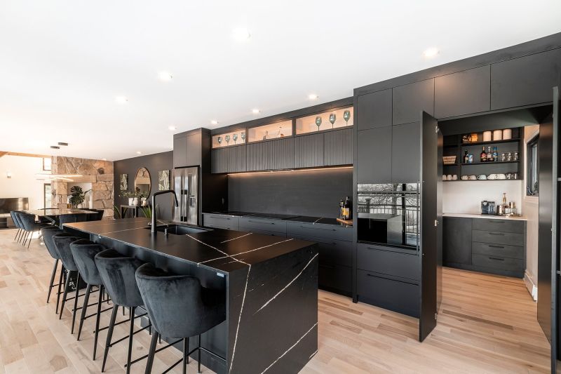 7 Rue Labrie, Saint-Eustache, QC