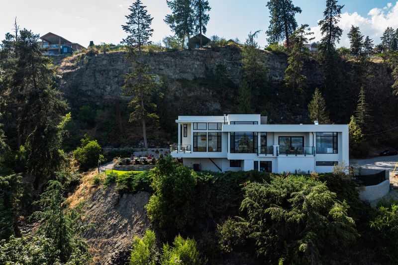2843 Lakeridge Road, West Kelowna, BC