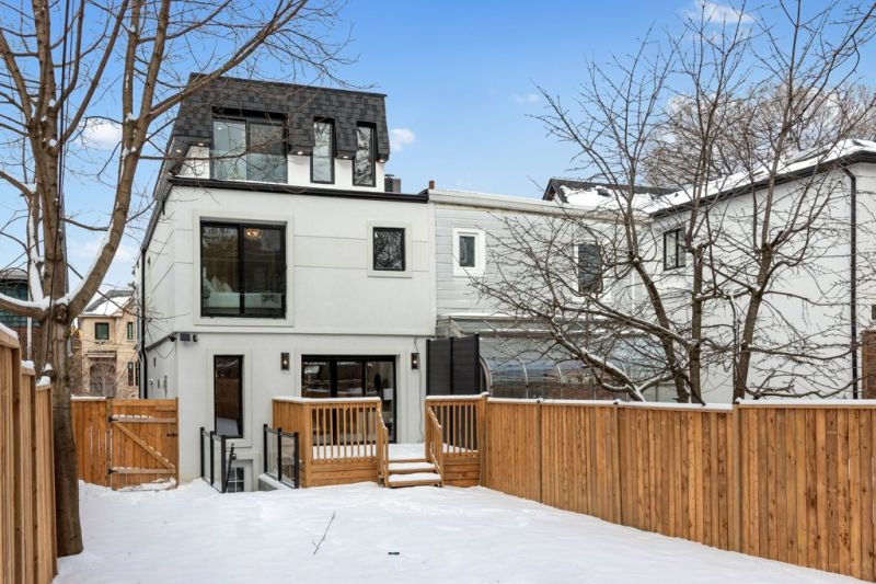 141 Craighurst Avenue, Toronto, ON