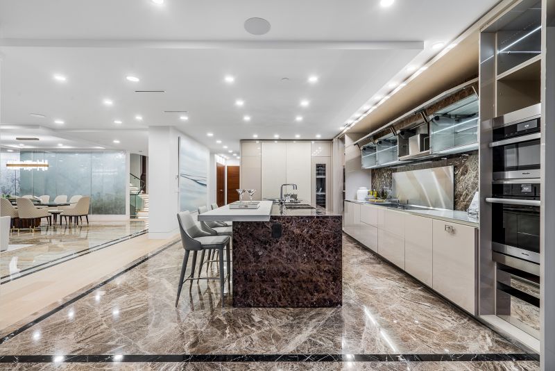 1123 Crestline Road, West Vancouver, BC, Canada, West Vancouver, BC