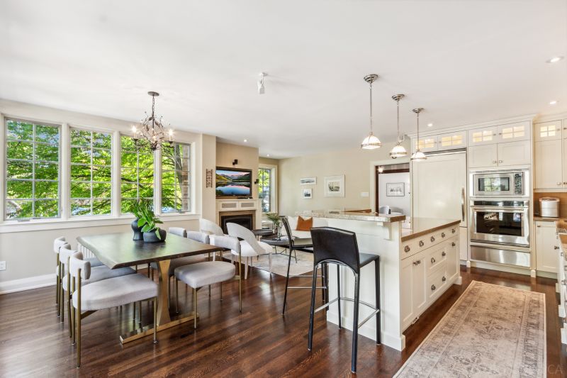 39 Acacia Road, Toronto, ON