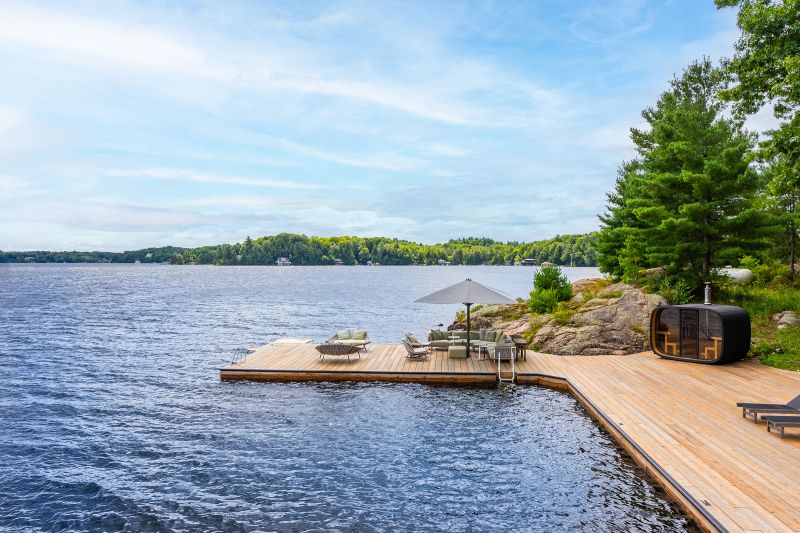 1 Onaway Island R21, Muskoka Lakes, ON
