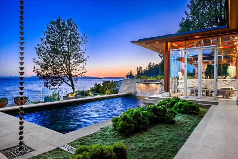 West Bay, West Vancouver, BC