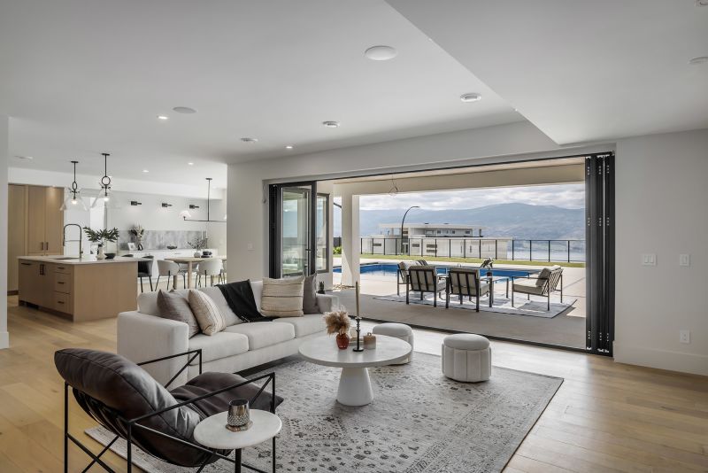 1392 Vineyard Drive, West Kelowna, BC