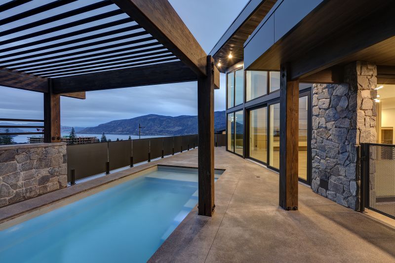 9857 Beacon Hill Drive, Lake Country, BC