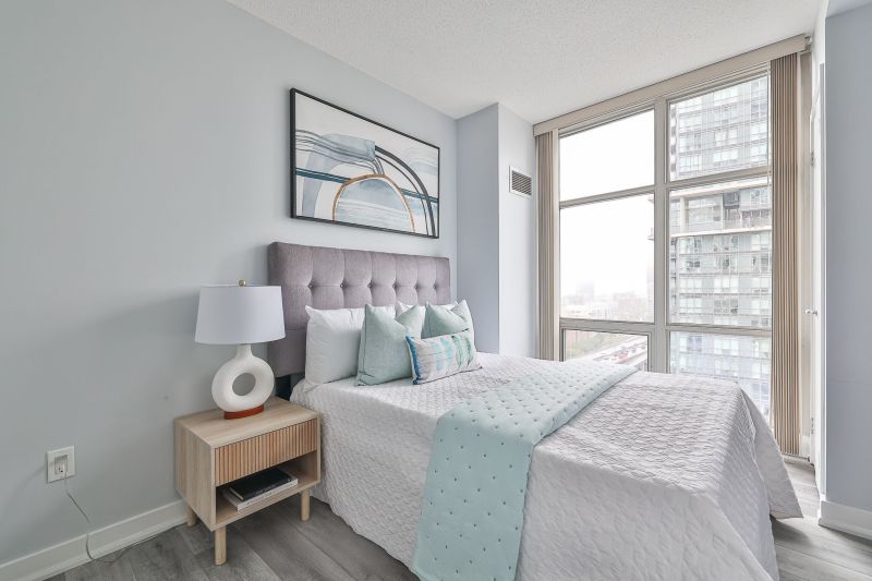 35 Mariner Terrace #2212, Toronto, ON