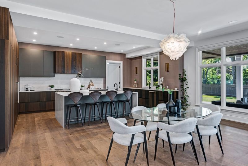 714 Atoka Drive, Mississauga, ON