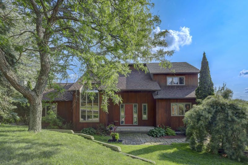 147 Rue Montcalm, Bromont, QC, Canada, Bromont, QC