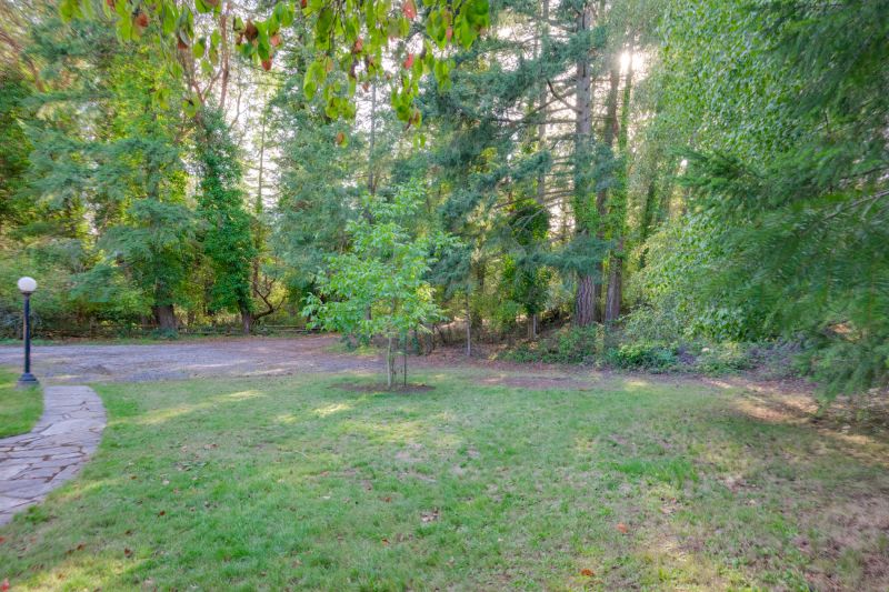 5161 Old West Saanich Rd, Victoria, BC