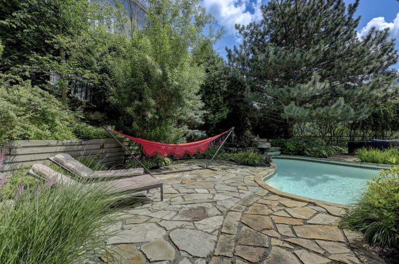 147 Rue Montcalm, Bromont, QC, Canada, Bromont, QC