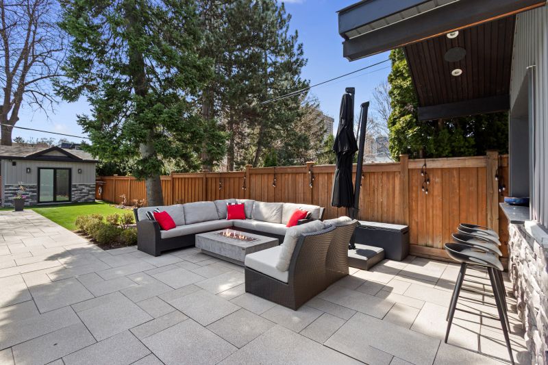 169 Sherwood Avenue, Toronto, ON