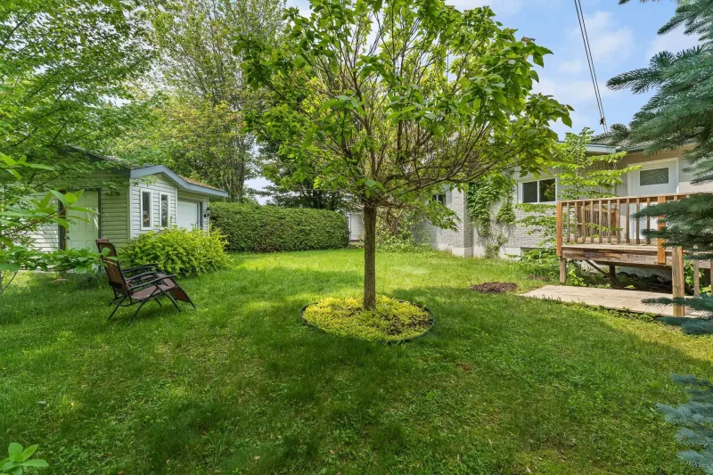 350 Rue Bullard, Estrie, QC