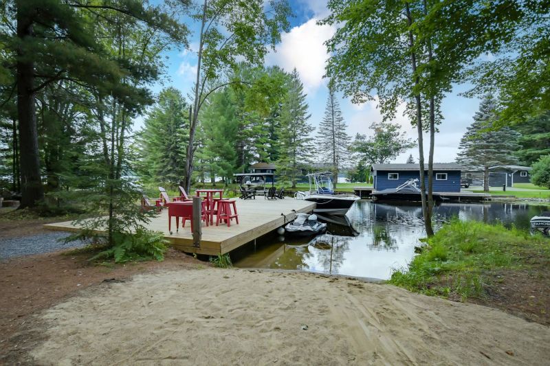 1119 Beaumont Farm Road, Bracebridge, ON