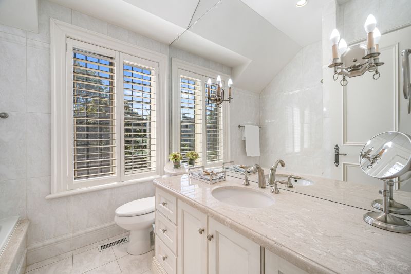 34 Dinnick Crescent, Toronto, ON