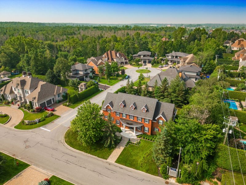 11 Rue Antoine-Forestier, St-Bruno-de-Montarville, QC