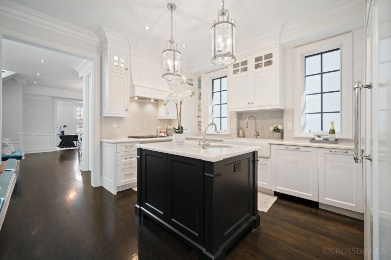 335 Melrose Avenue, North York, ON, Canada, North York, ON