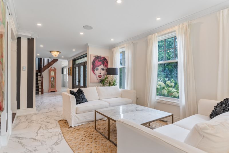 347 East Hart Crescent, Burlington, ON, Canada, Burlington, ON