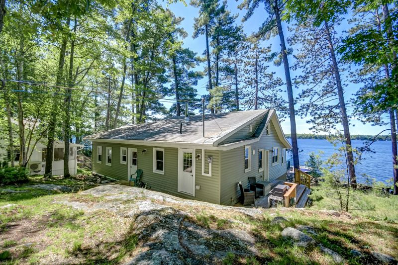 99 Bala Park Island, Bala, ON