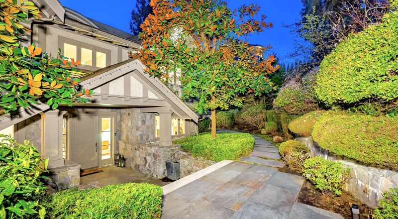3140 Mathers Avenue, West Vancouver, BC