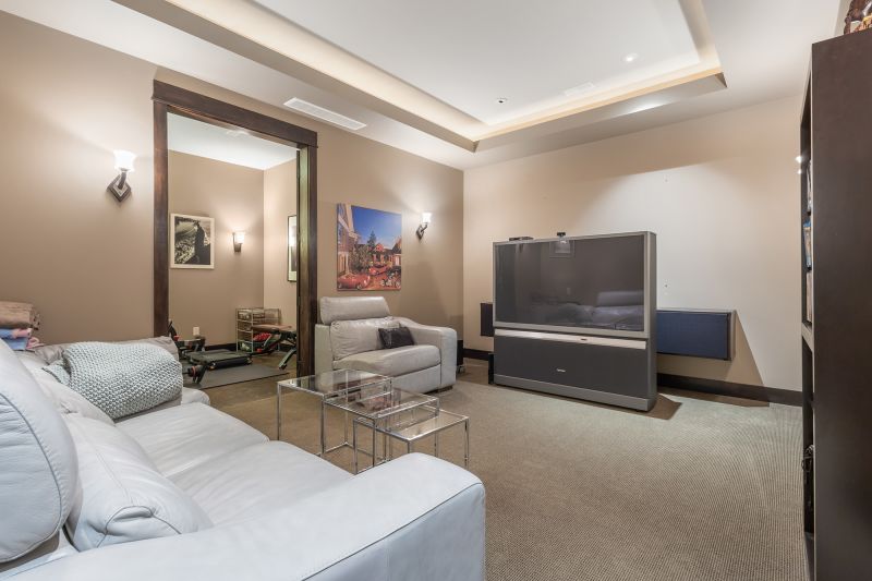 965 Westpoint Drive, Kelowna, BC