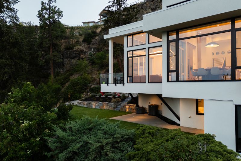 2843 Lakeridge Road, West Kelowna, BC