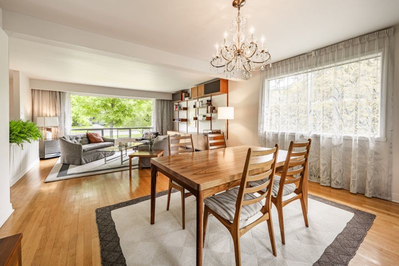 1759 Rue Southmount, St-Bruno-de-Montarville, QC
