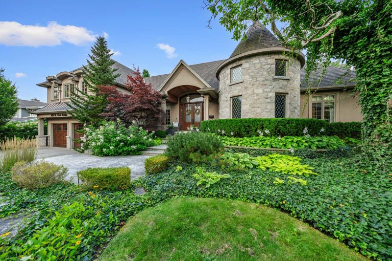 3064 St Clair Ave, Burlington, ON, Canada, Burlington, ON