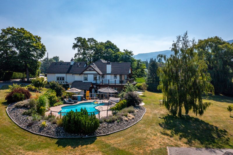 8506 Aberdeen Road, Coldstream, BC, Canada, Coldstream, BC