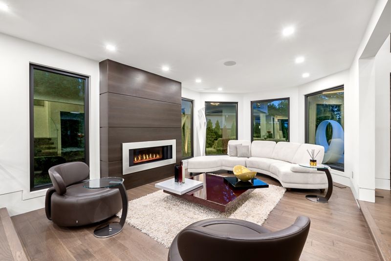 4577 Capilano Road, North Vancouver, BC, Canada, North Vancouver, BC