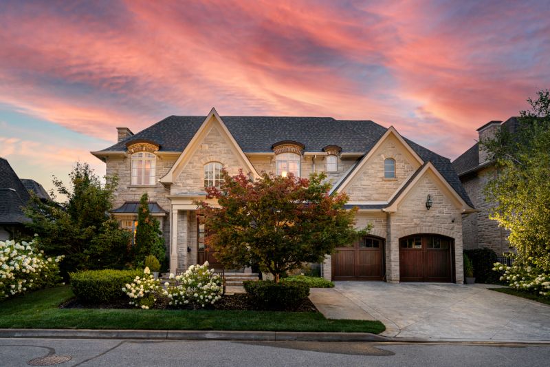 245 Winterborne Gate, Mississauga, ON
