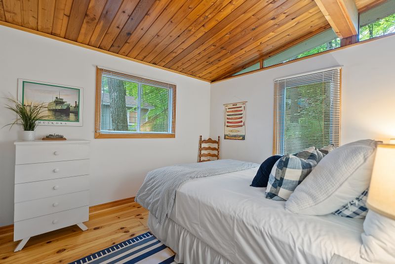 1043 Muskoka Crescent Road, Bracebridge, ON, Canada, Bracebridge, ON