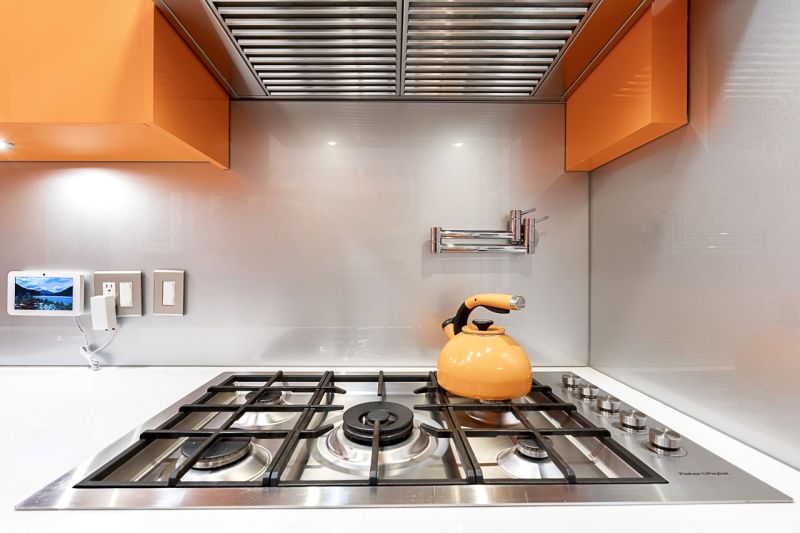 4577 Capilano Road, North Vancouver, BC, Canada, North Vancouver, BC