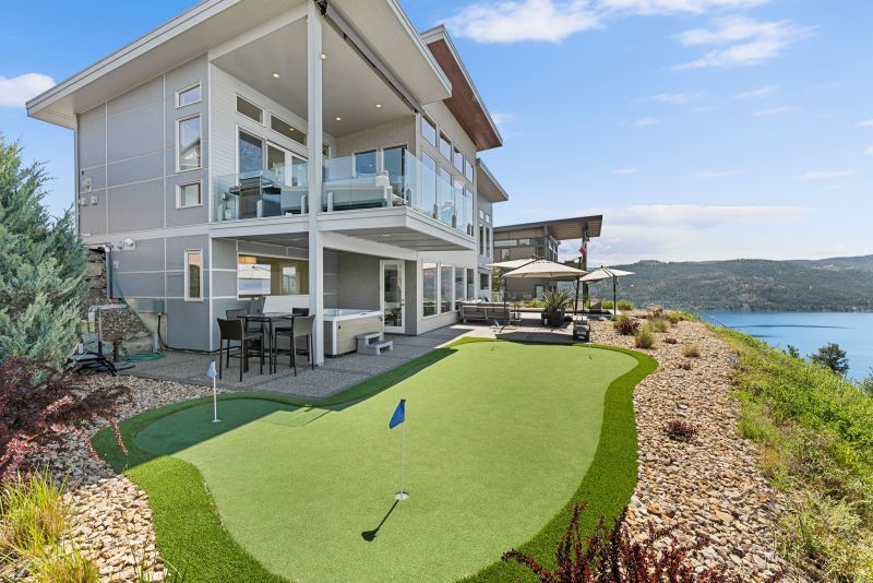 8900 Hampshire Crescent, Vernon, BC