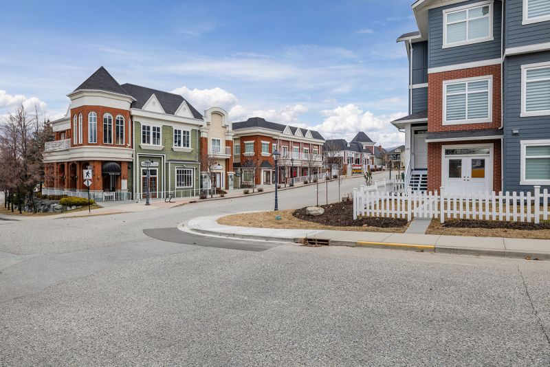 Main Street, Kelowna, BC