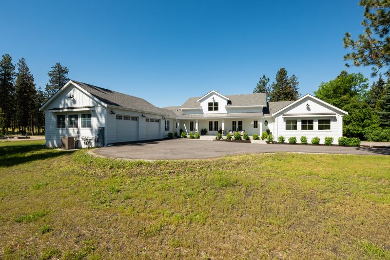 4510 Stewart Road East, Kelowna, BC, Canada, Kelowna, BC