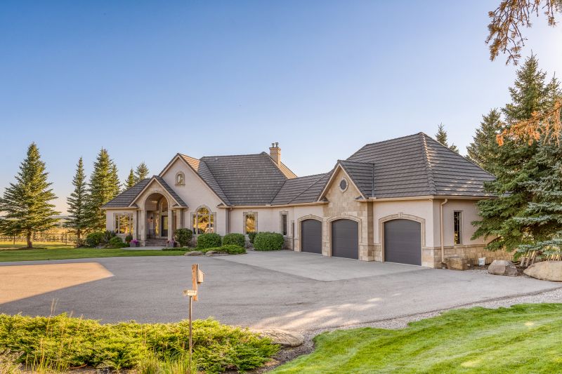 43062 Township Road 250, Calgary, AB