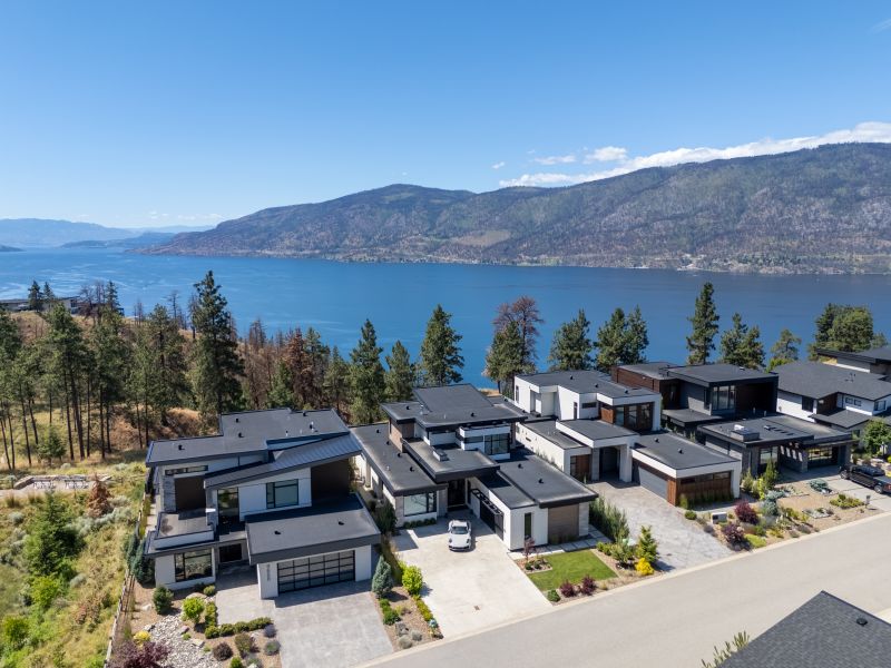 9696 Benchland Drive, Lake Country, BC
