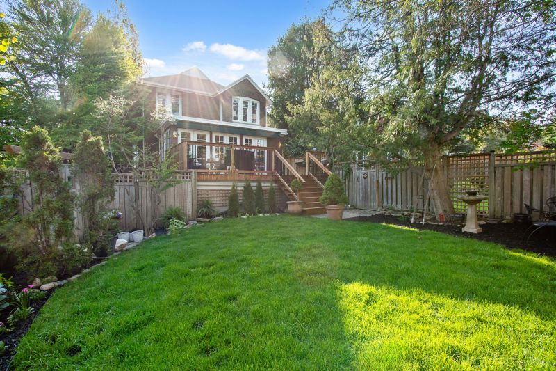 39 Acacia Road, Toronto, ON