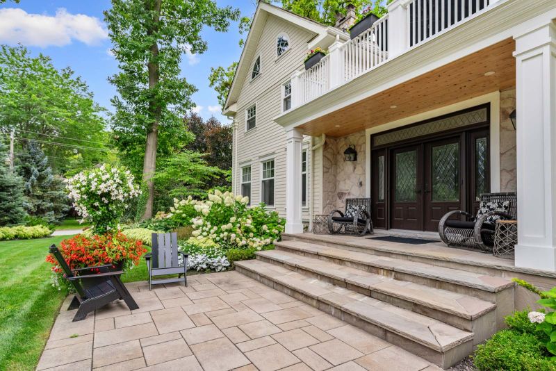 347 East Hart Crescent, Burlington, ON, Canada, Burlington, ON