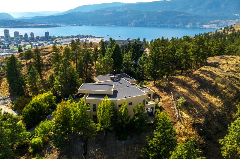 1180 Stoneypointe Court, Kelowna, BC, Canada, Kelowna, BC